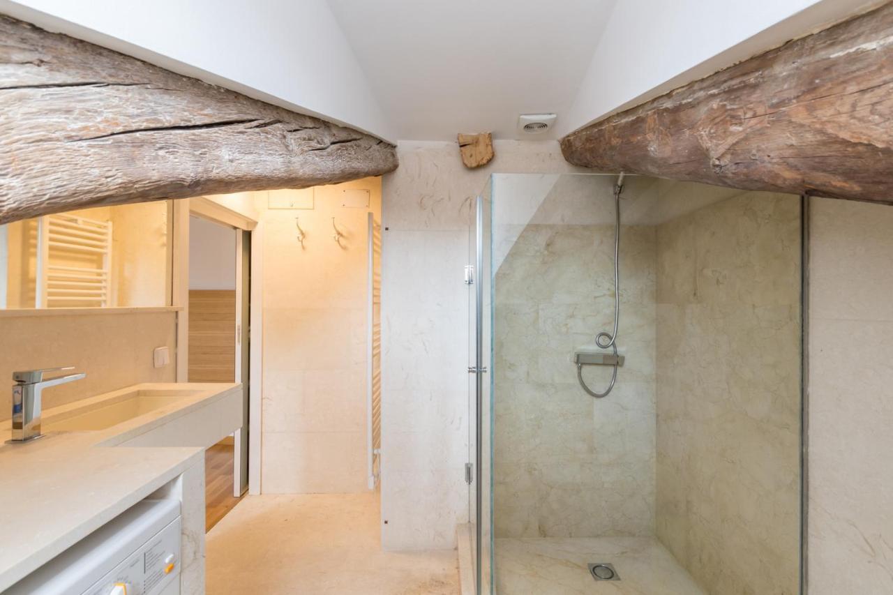 Apartamento Chueca Duplex II En Madrid Eksteriør bilde