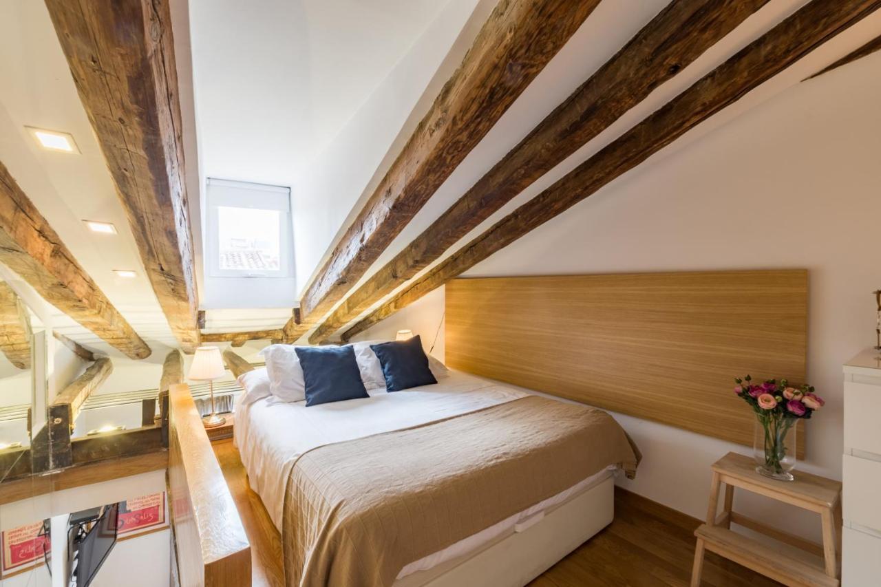 Apartamento Chueca Duplex II En Madrid Eksteriør bilde